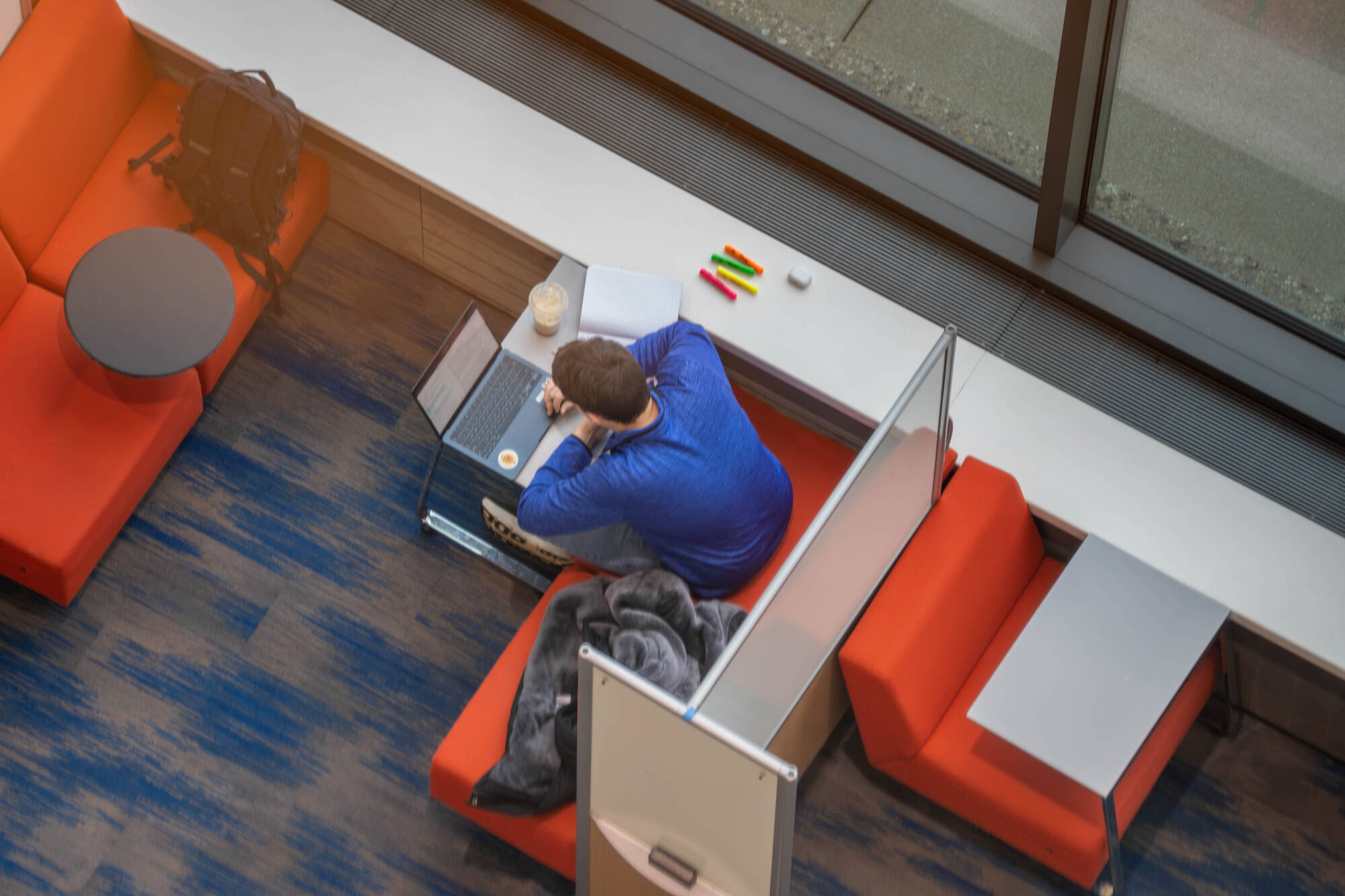 Student at Grand Valley State University leverage cutting-edge tech to drive academic success. Mary Idema Pew Library, January 14th, 2026.